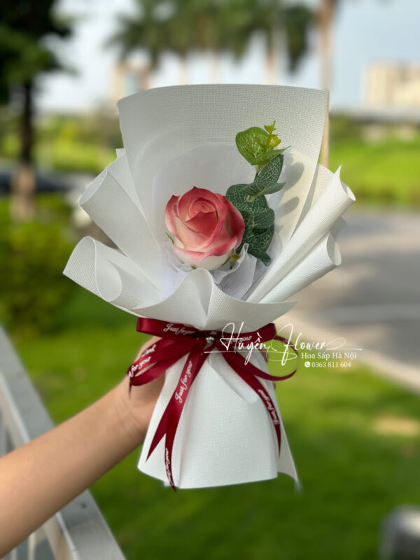 Bó Hoa Sáp 1 bông - Bó hoa nhỏ sự kiện 113