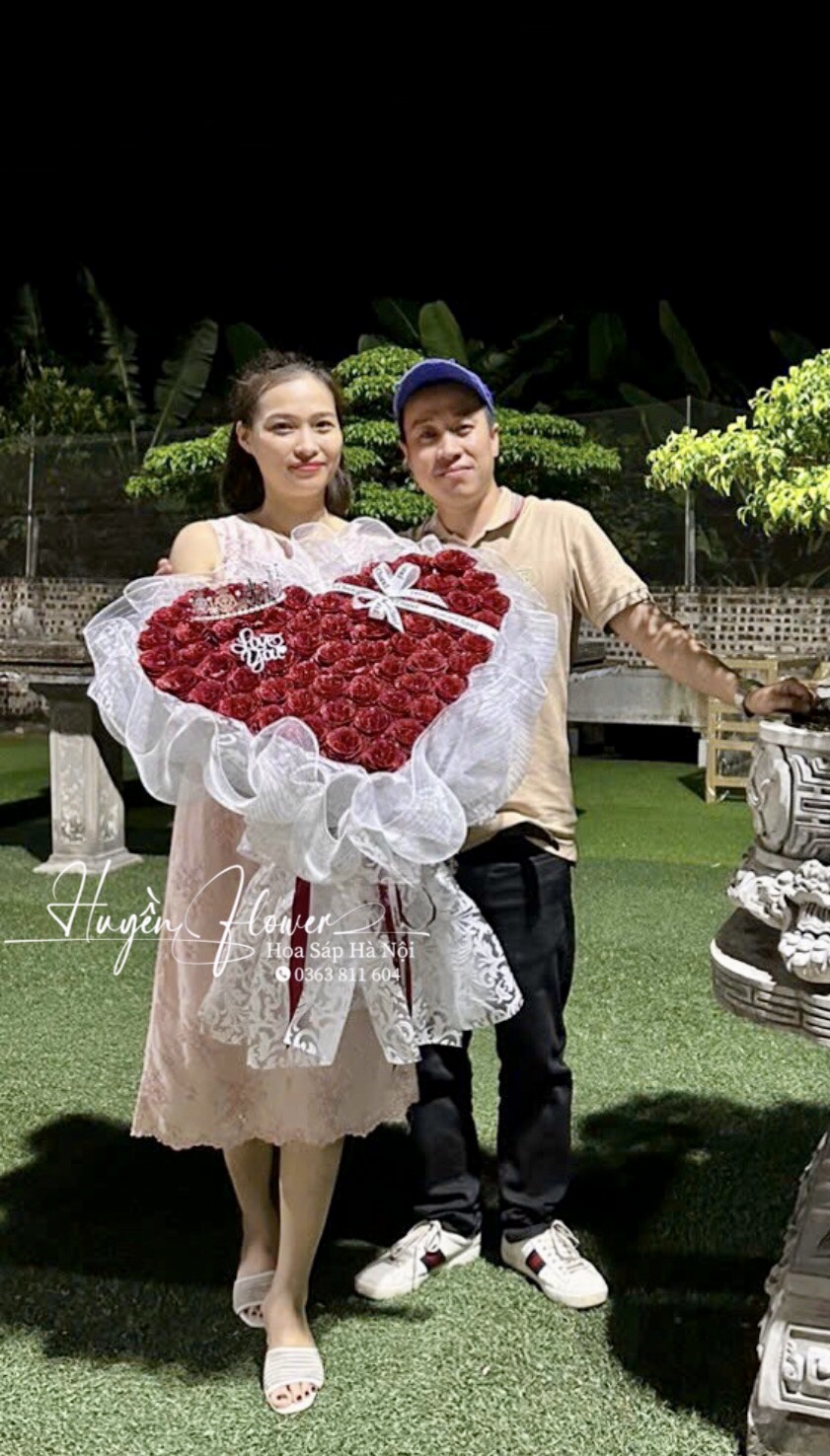 Bó Hoa hình trái tim 129