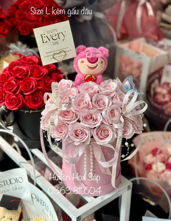 Hộp hoa sáp để bàn12